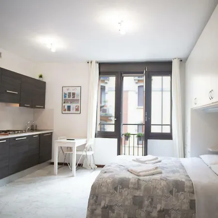 Tadino Apartman Milánó